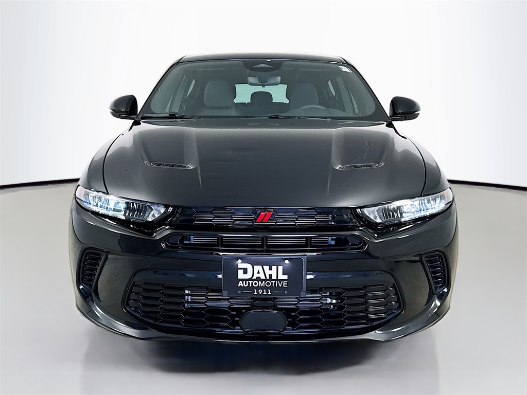 2025 Dodge Hornet GT photo 2