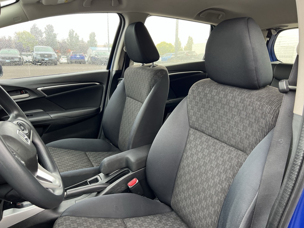 2017 Honda Fit LX photo 11