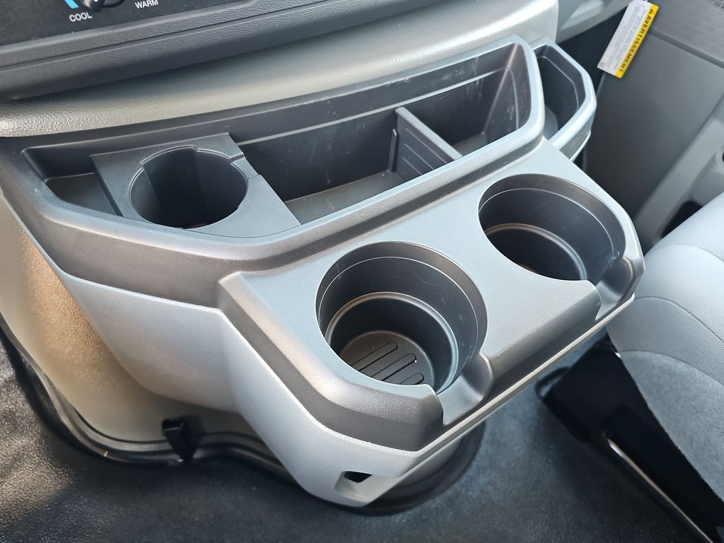 2025 Ford E-350 photo 20
