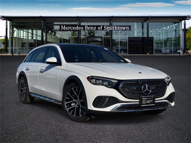 2025 Mercedes-Benz E-Class E450 All-Terrain's photo
