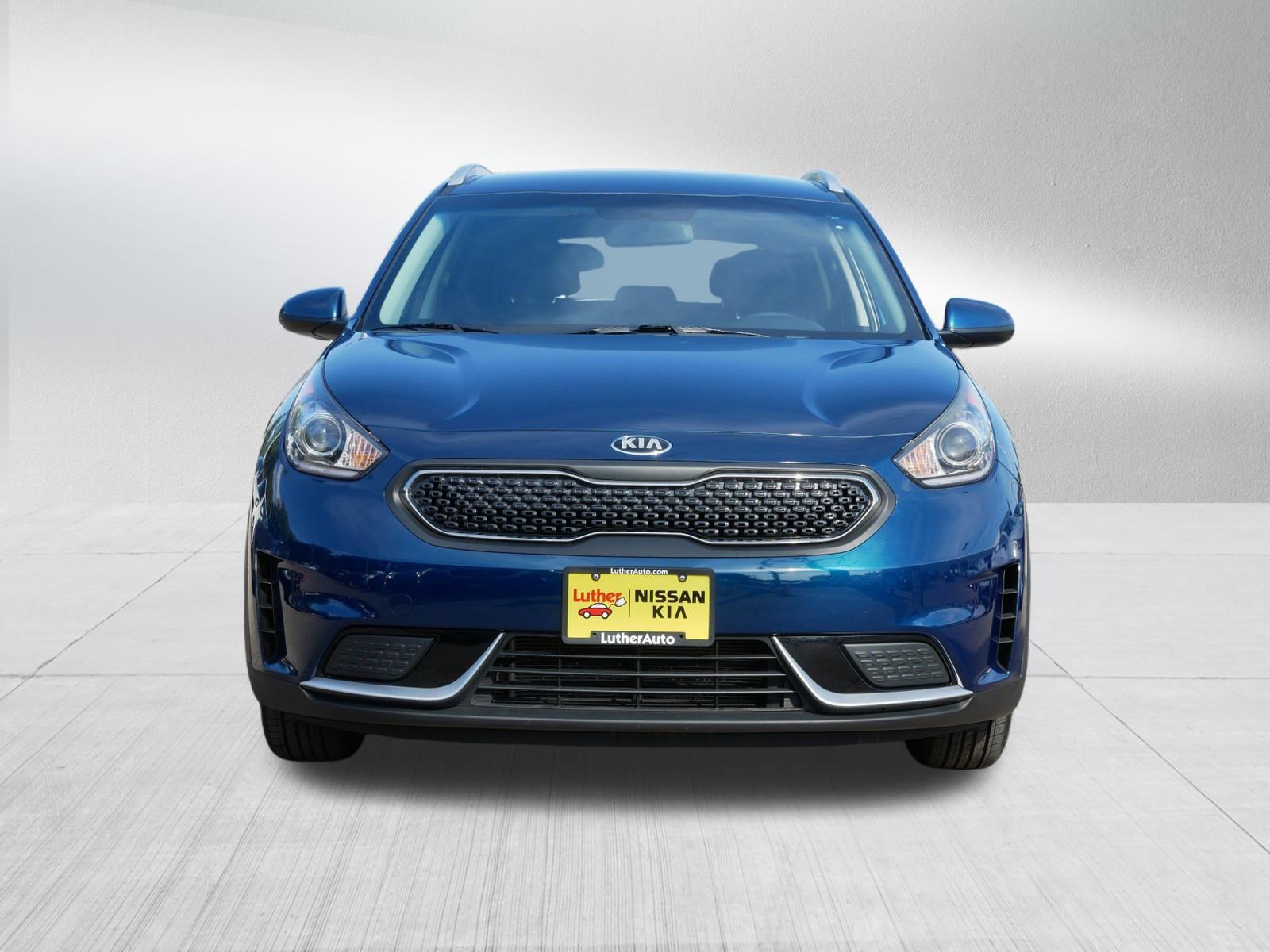 Used 2018 Kia Niro LX with VIN KNDCB3LC1J5200663 for sale in Inver Grove, Minnesota
