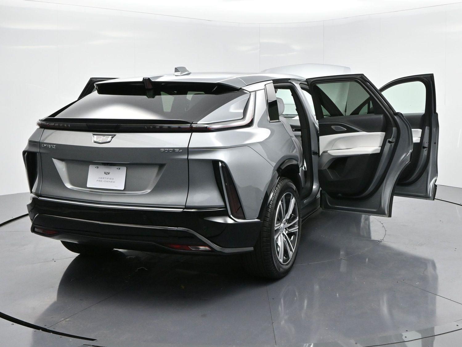 2024 Cadillac Lyriq Luxury photo 39