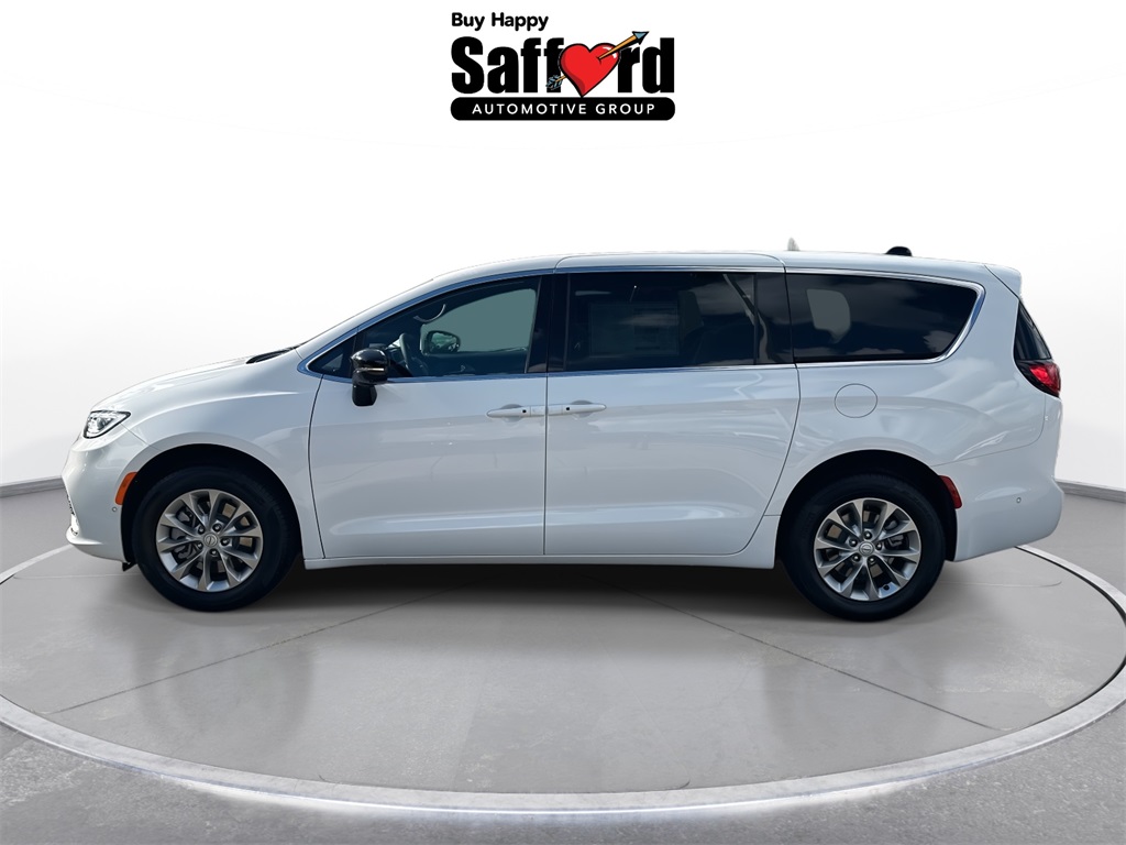 2025 Chrysler Pacifica photo 5