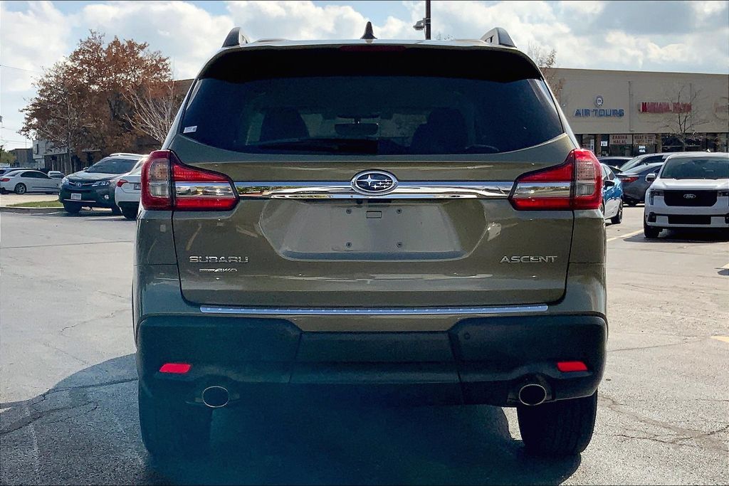 2022 Subaru Ascent Premium photo 3
