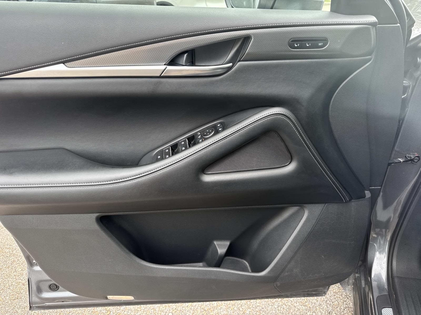 2024 Infiniti QX60 Luxe photo 19