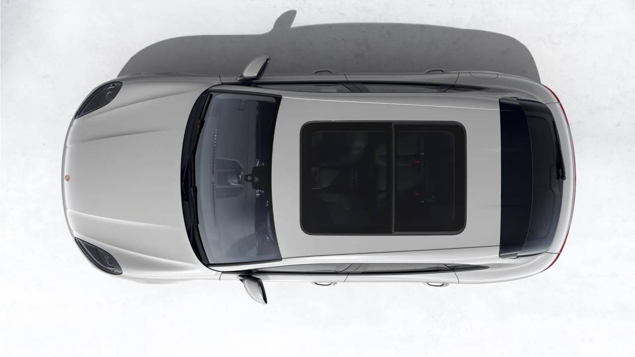 2026 Porsche Macan T photo 6