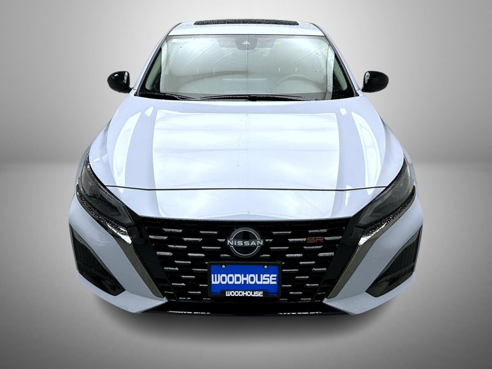2025 Nissan Altima 2.5 SR photo 2