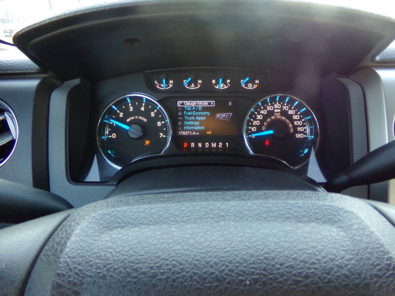 2014 Ford F-150 XLT photo 15