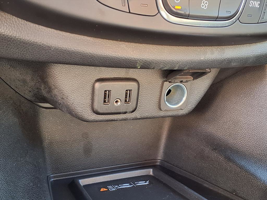 2023 Chevrolet Traverse Cloth photo 8