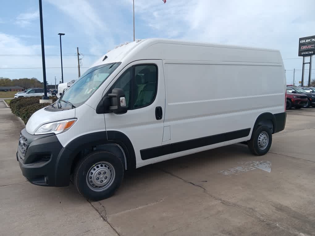 2025 Ram ProMaster 2500 photo 3