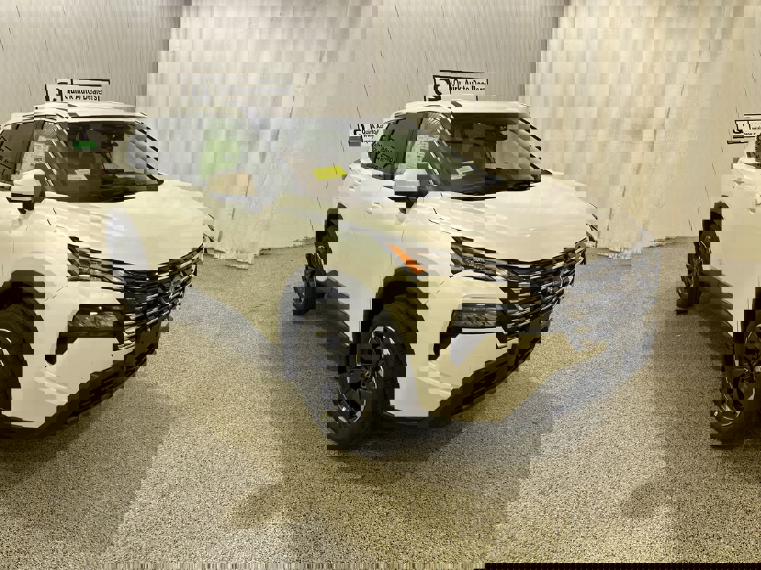 2026 Nissan Rogue SV photo 3