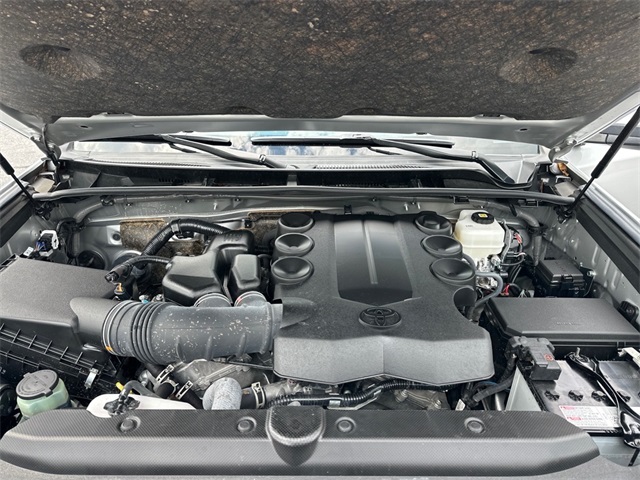 2024 Toyota 4Runner SR5 photo 24