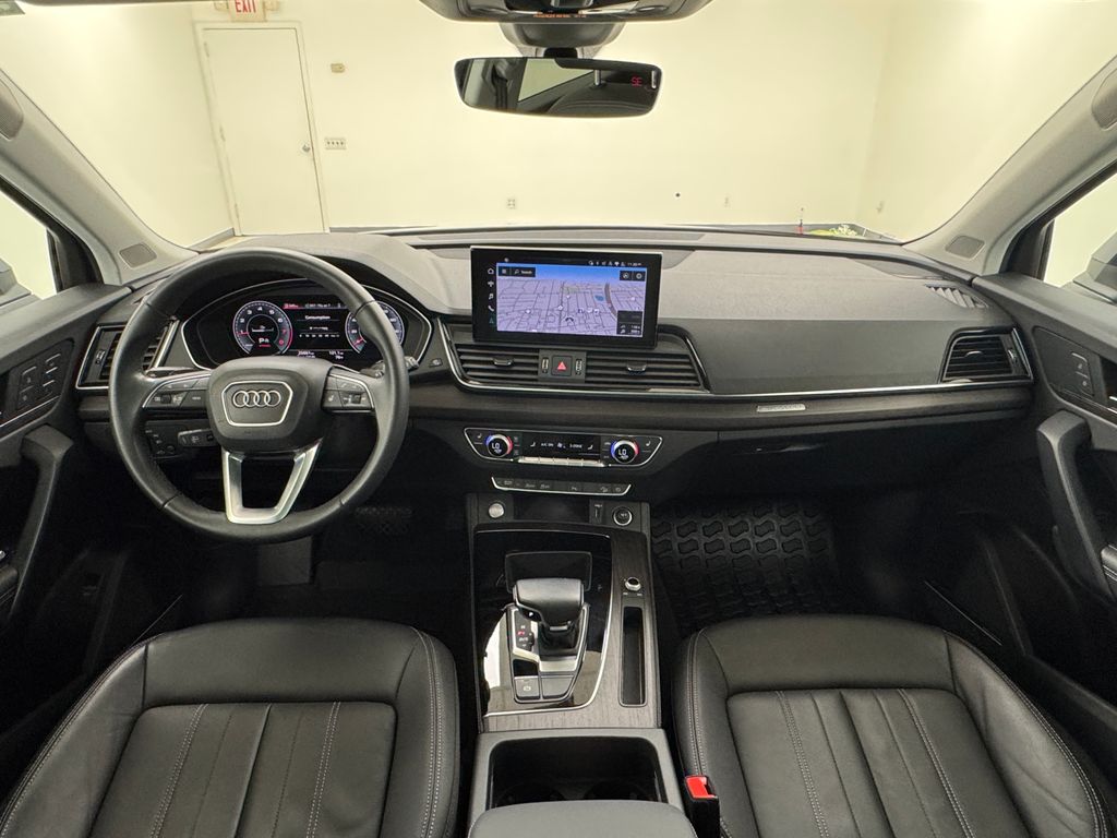 2021 Audi Q5 45 Premium Plus photo 17
