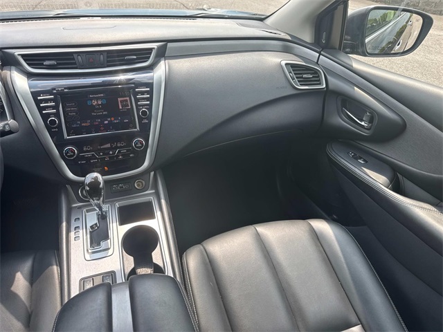 2023 Nissan Murano SV photo 17