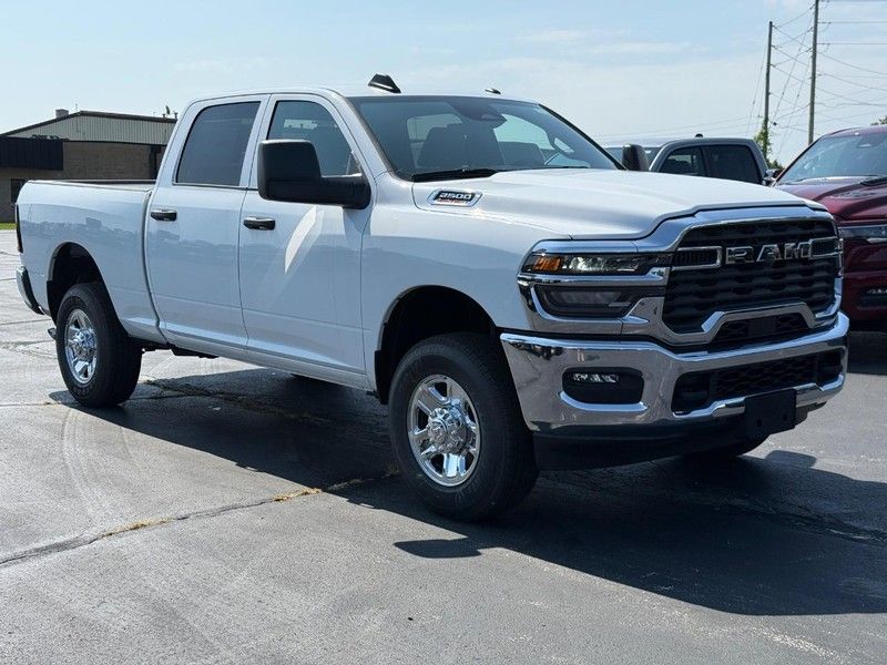 2025 Ram 2500 Tradesman photo 2