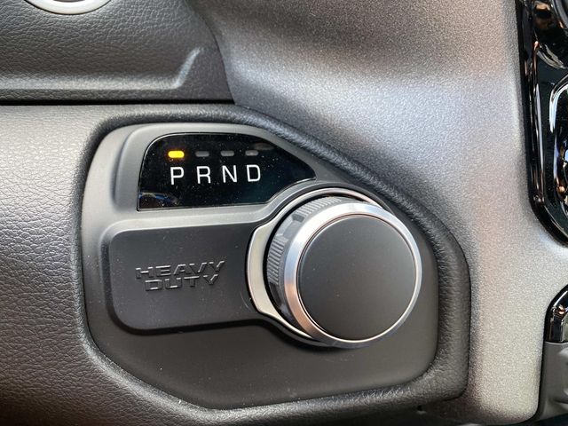 2024 Ram 2500 Tradesman photo 8