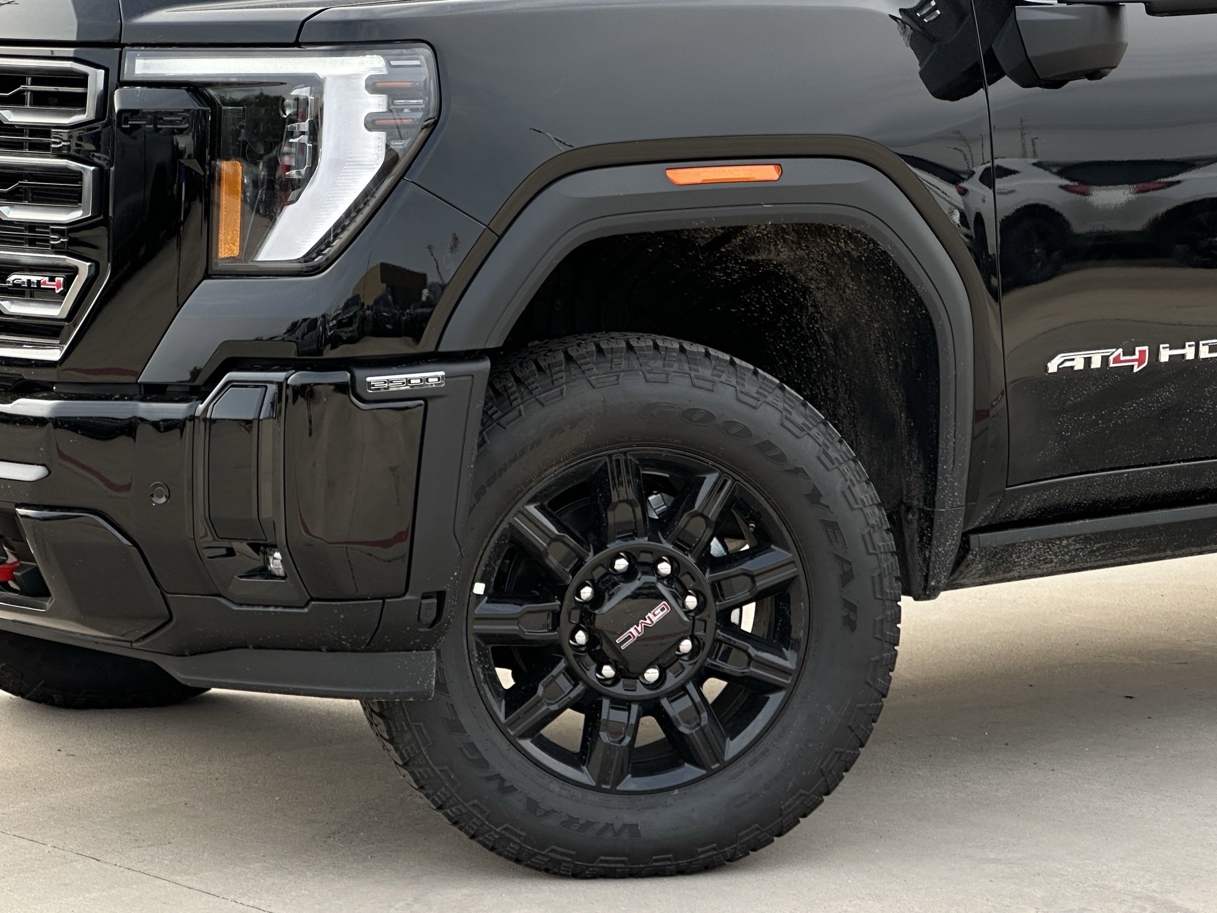 2025 Gmc Sierra 2500 HD AT4 photo 6