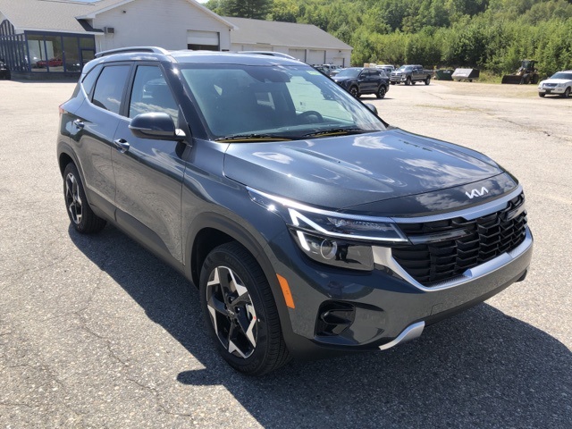 2026 Kia Seltos EX photo 31
