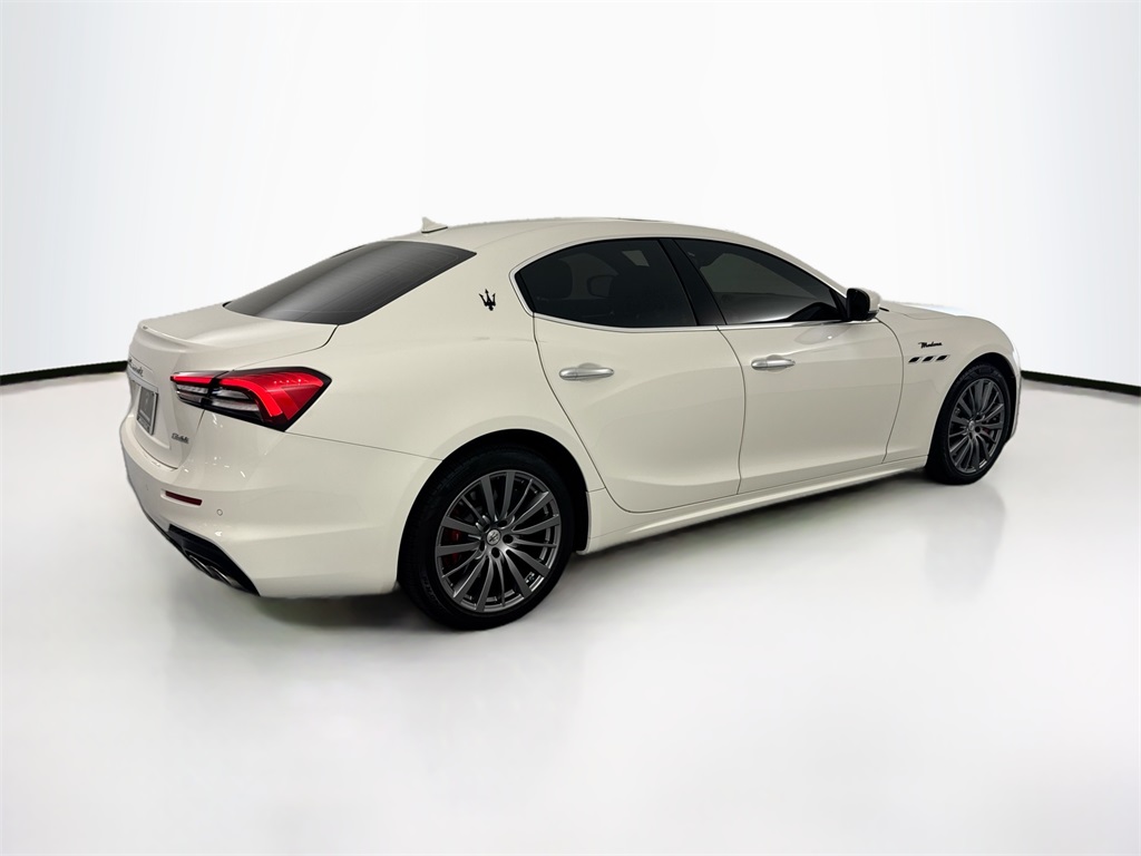 2023 Maserati Ghibli Modena Q4 photo 5