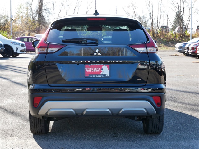 2023 Mitsubishi Eclipse Cross SE photo 4