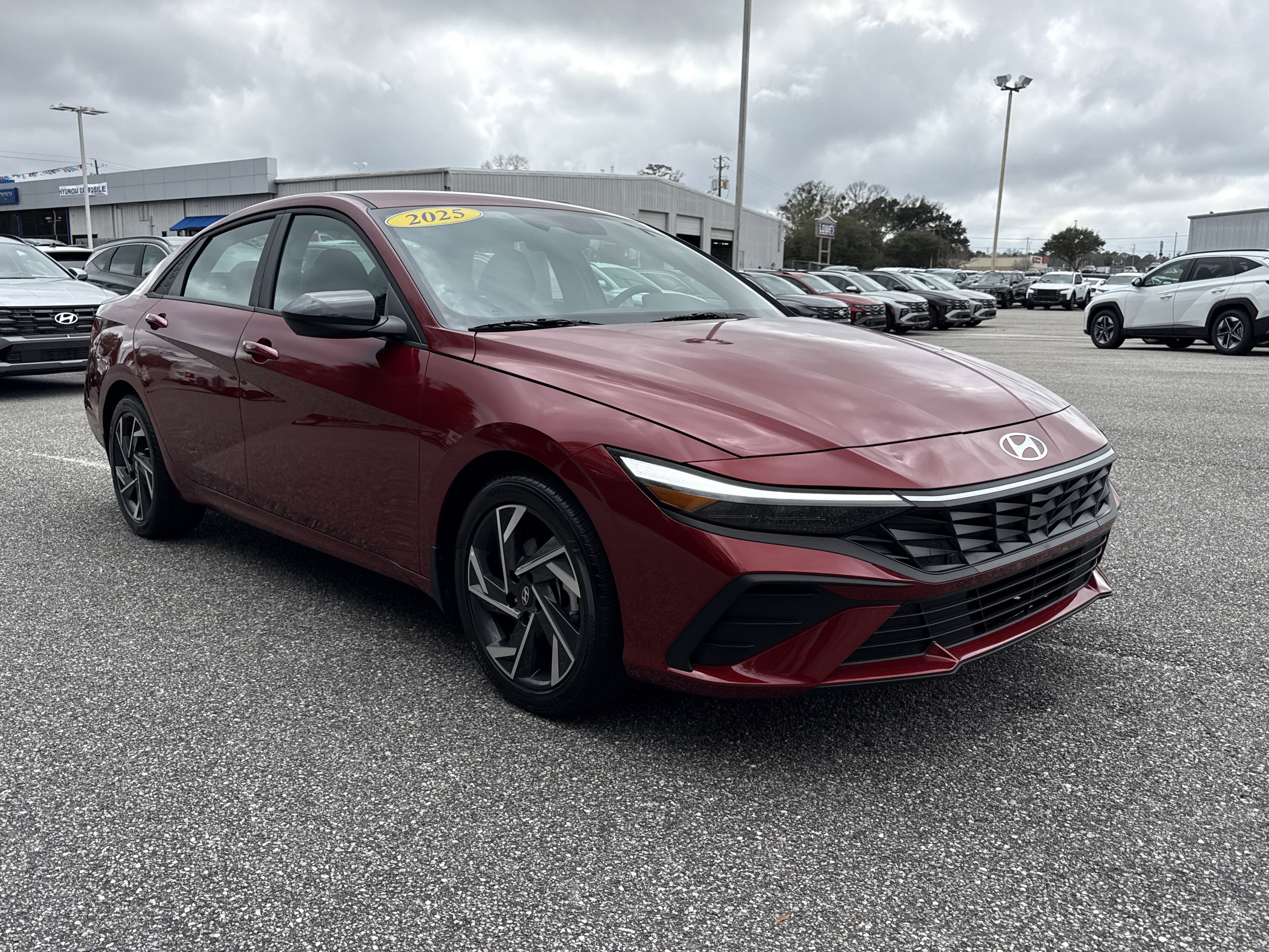 2025 Hyundai Elantra SEL