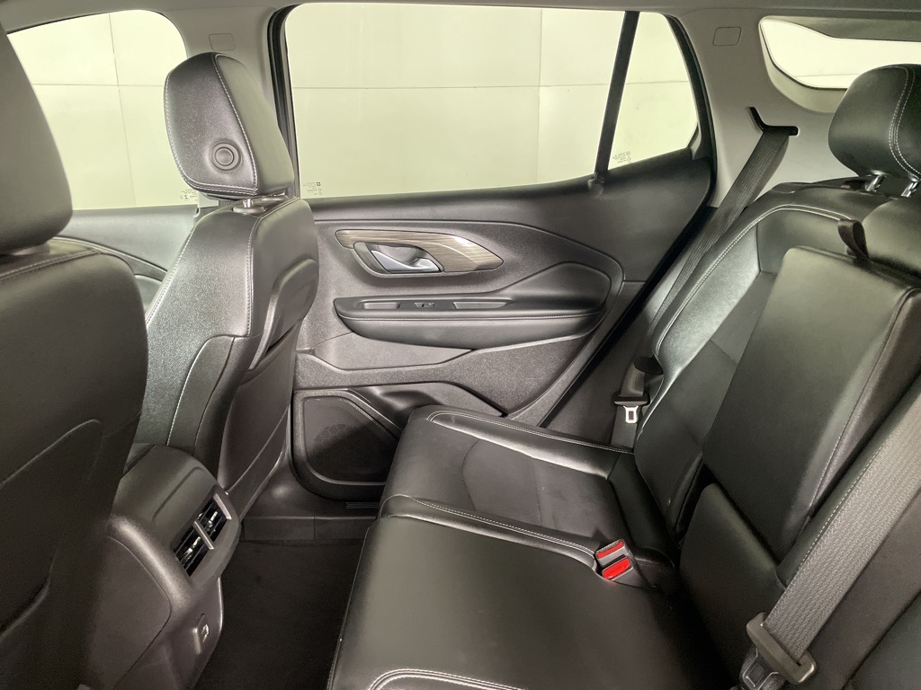 2024 Gmc Terrain SLT photo 33