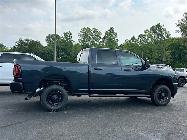 2025 Ram 2500 Tradesman photo 7