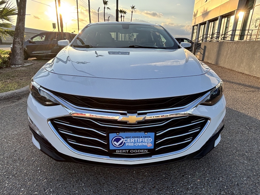 2019 Chevrolet Malibu 1LT photo 2