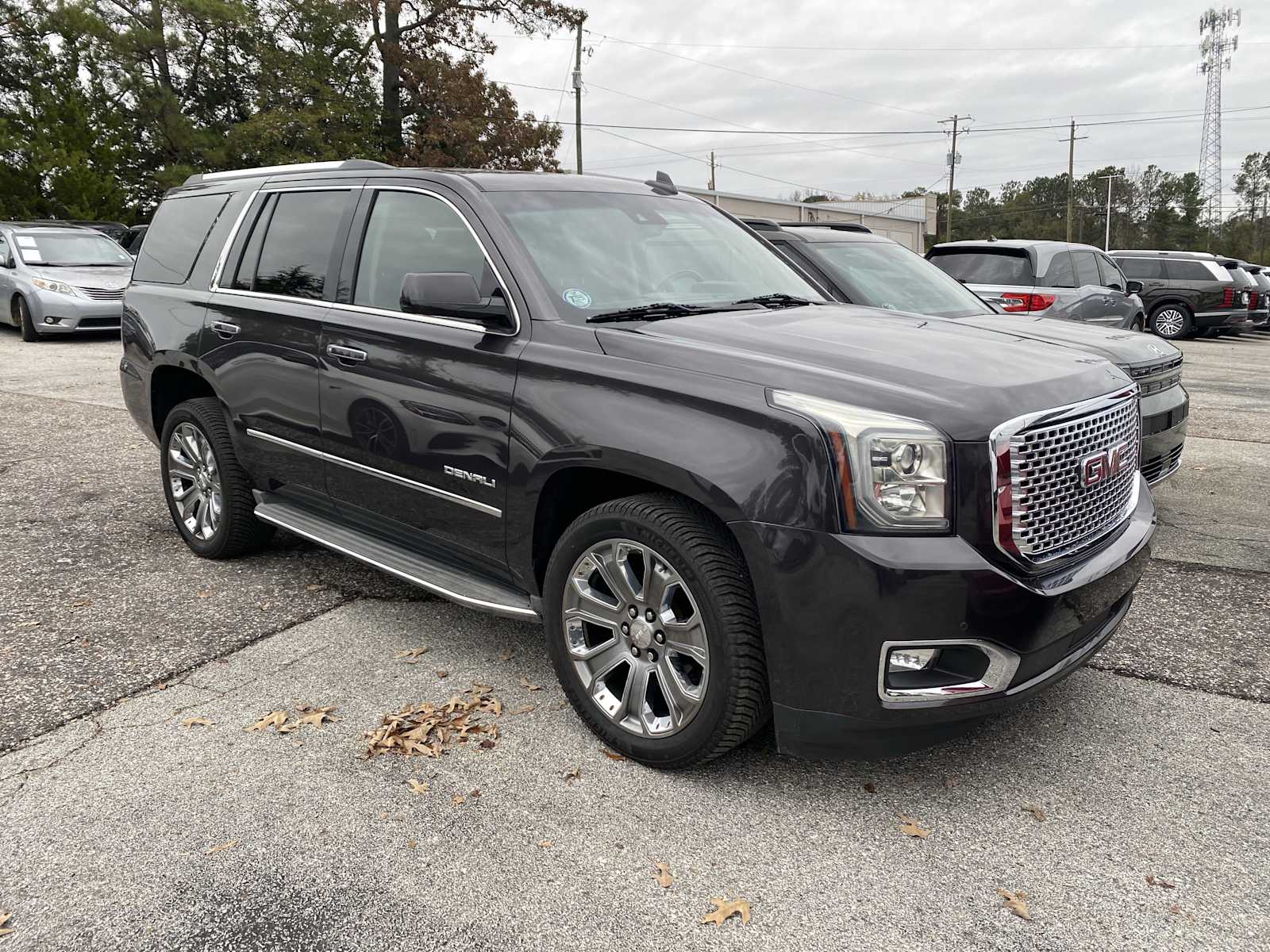 2015 GMC Yukon Denali's photo