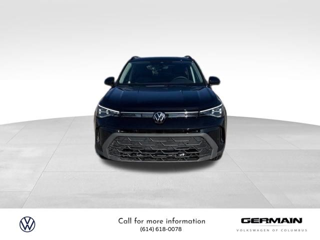 2025 Volkswagen Taos SE photo 2