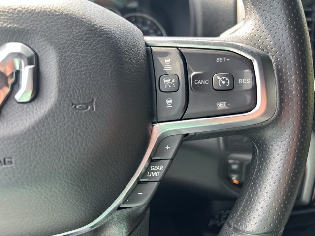 2025 Ram 2500 Tradesman photo 9