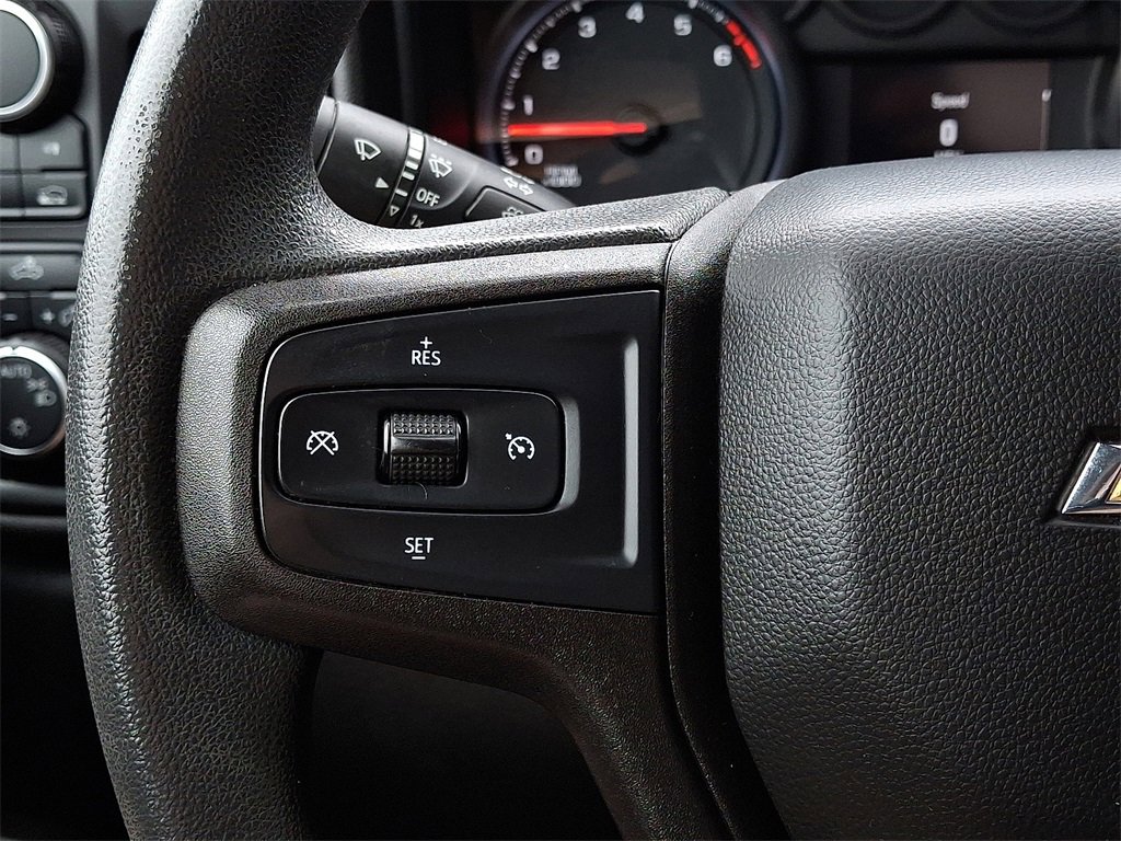 2021 Chevrolet Silverado 1500 Custom photo 21