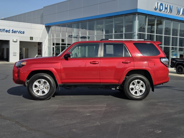 2024 Toyota 4Runner SR5 photo 9