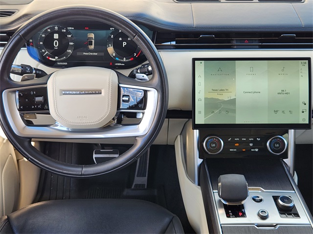 2022 Land Rover Range Rover SE photo 22