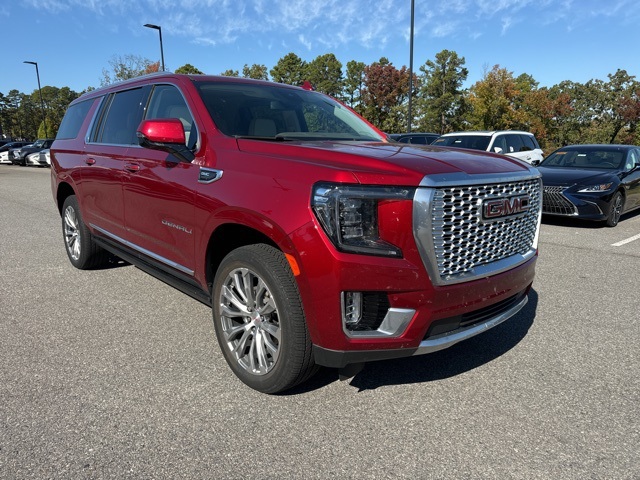 2023 Gmc Yukon XL Denali photo 2
