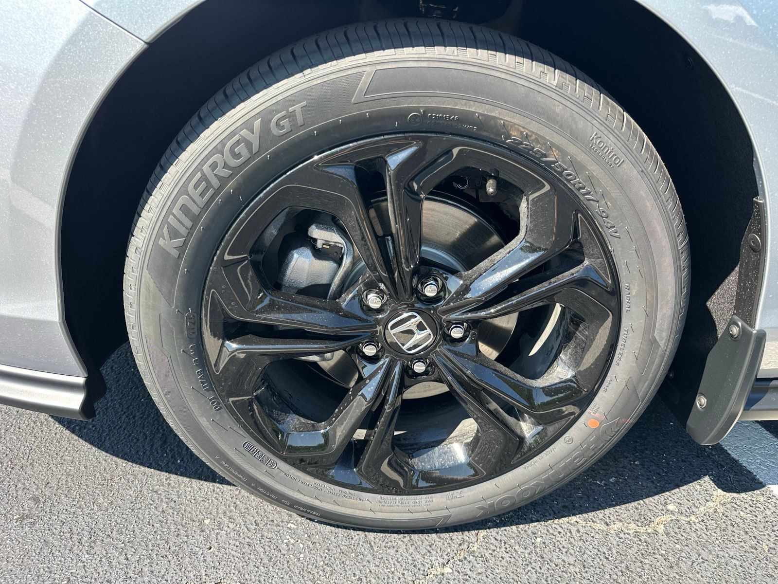 2025 Honda Accord 1.5T SE photo 8