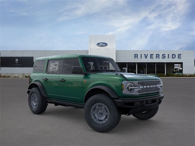 2025 Ford Bronco Badlands photo 5