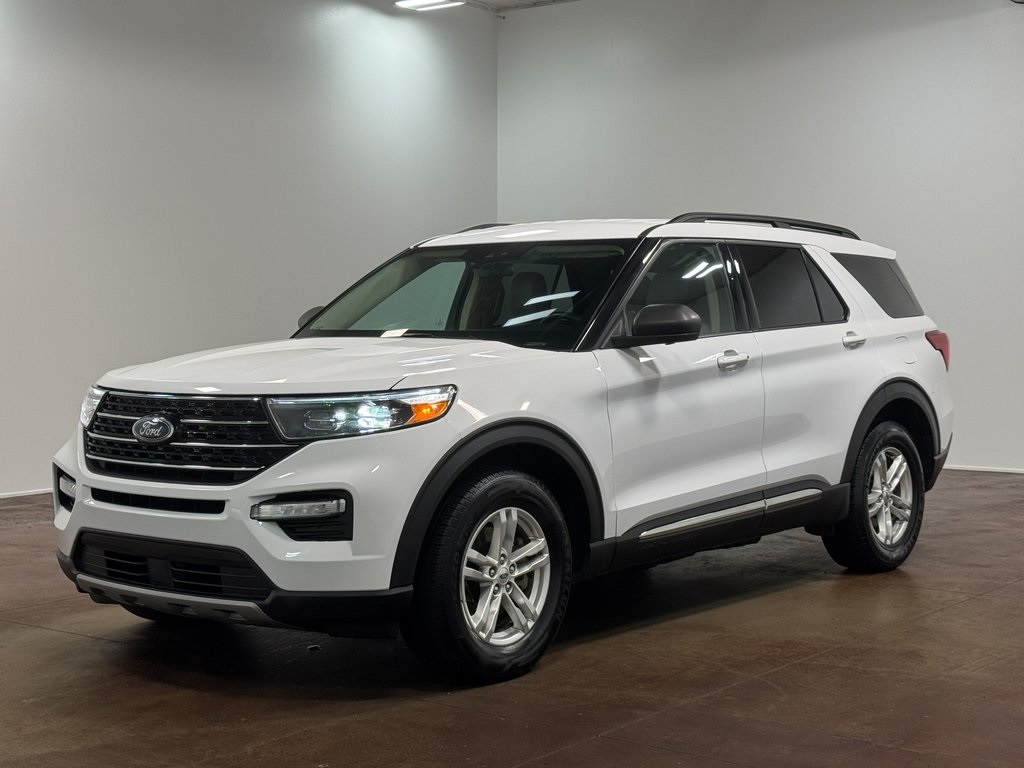 2023 Ford Explorer XLT photo 26