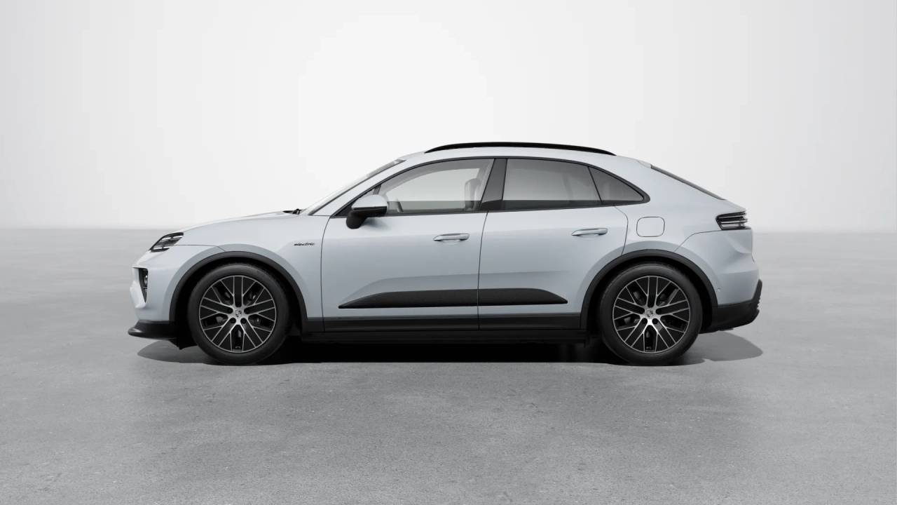 2025 Porsche Macan Electric 4 photo 2