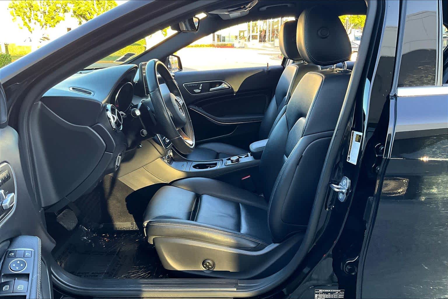 2019 Mercedes Benz GLA 250 4MATIC photo 4