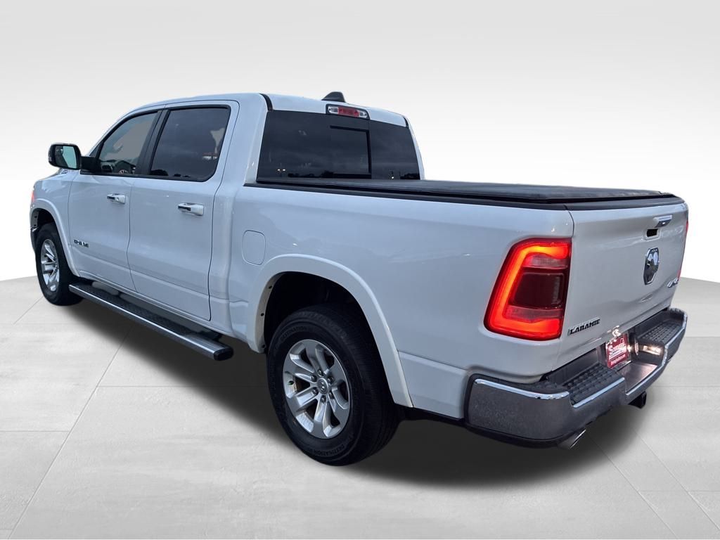2019 Ram 1500 Laramie photo 3