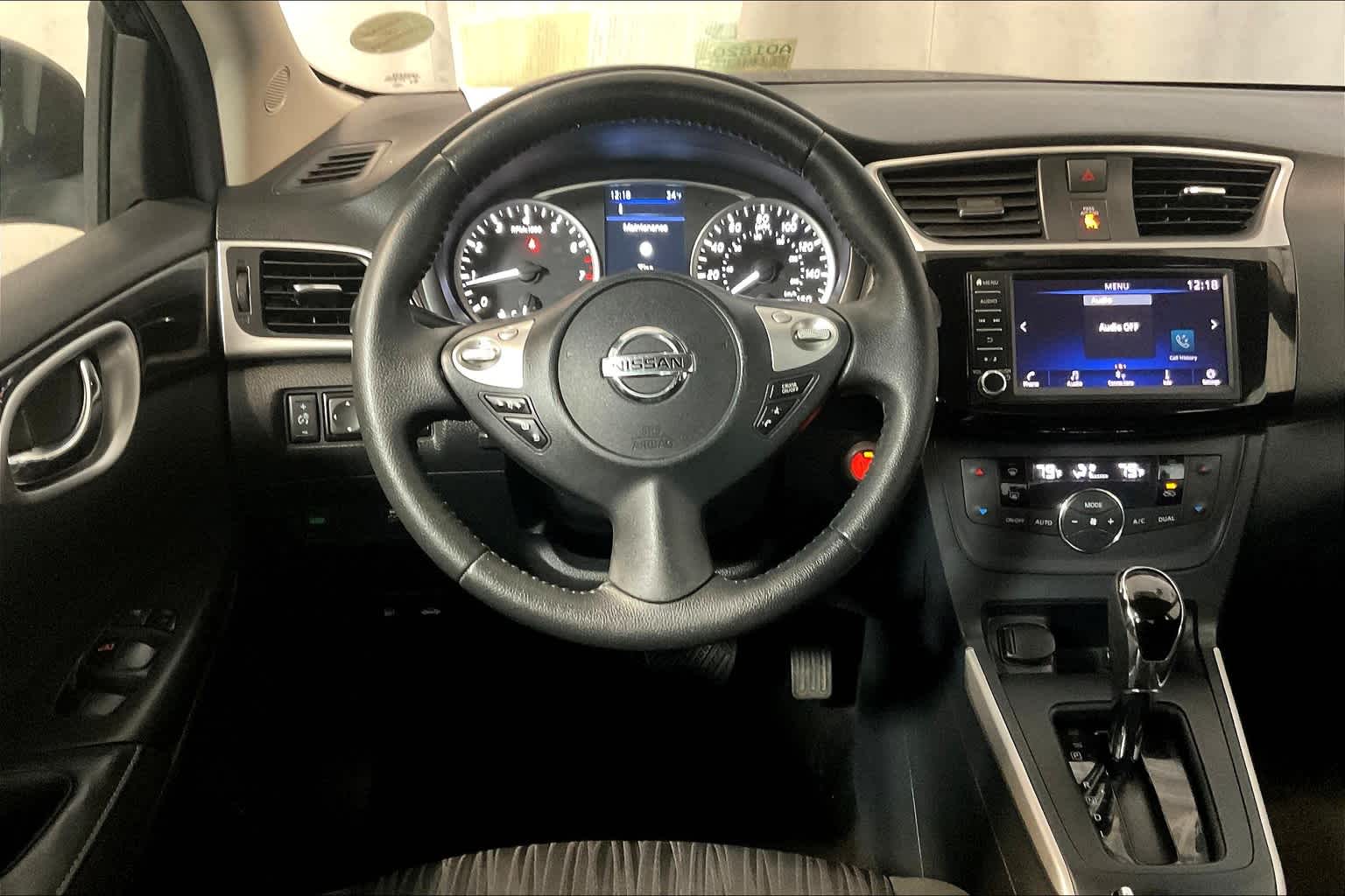 2019 Nissan Sentra SV photo 16