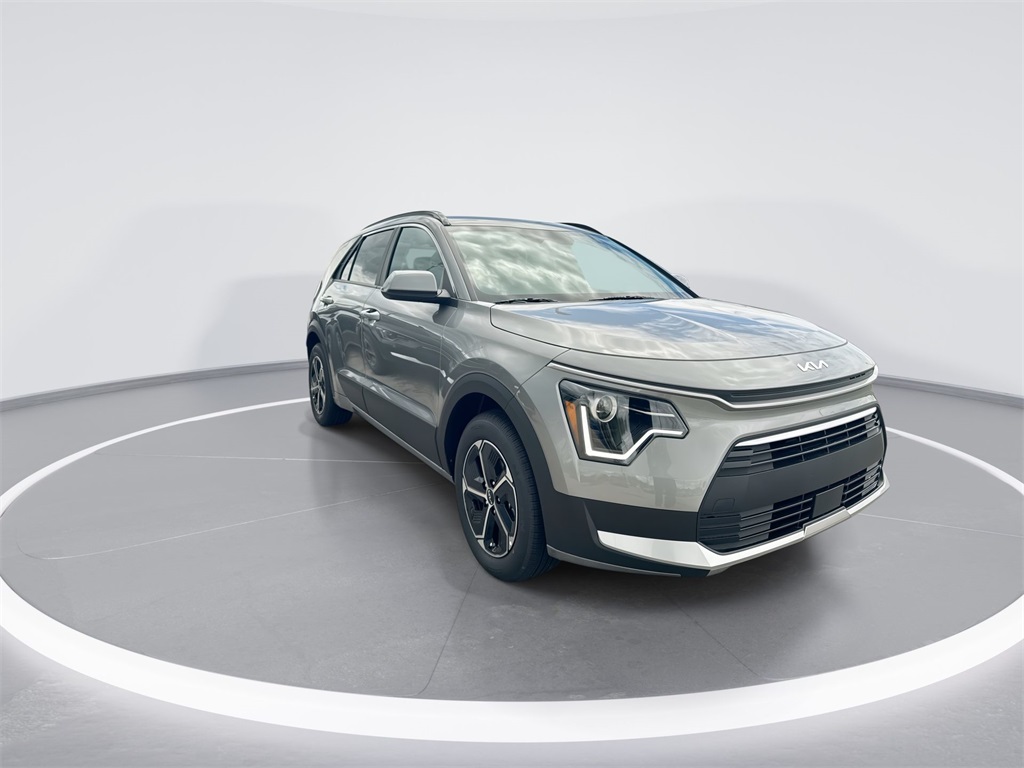 2025 Kia Niro EX photo 2