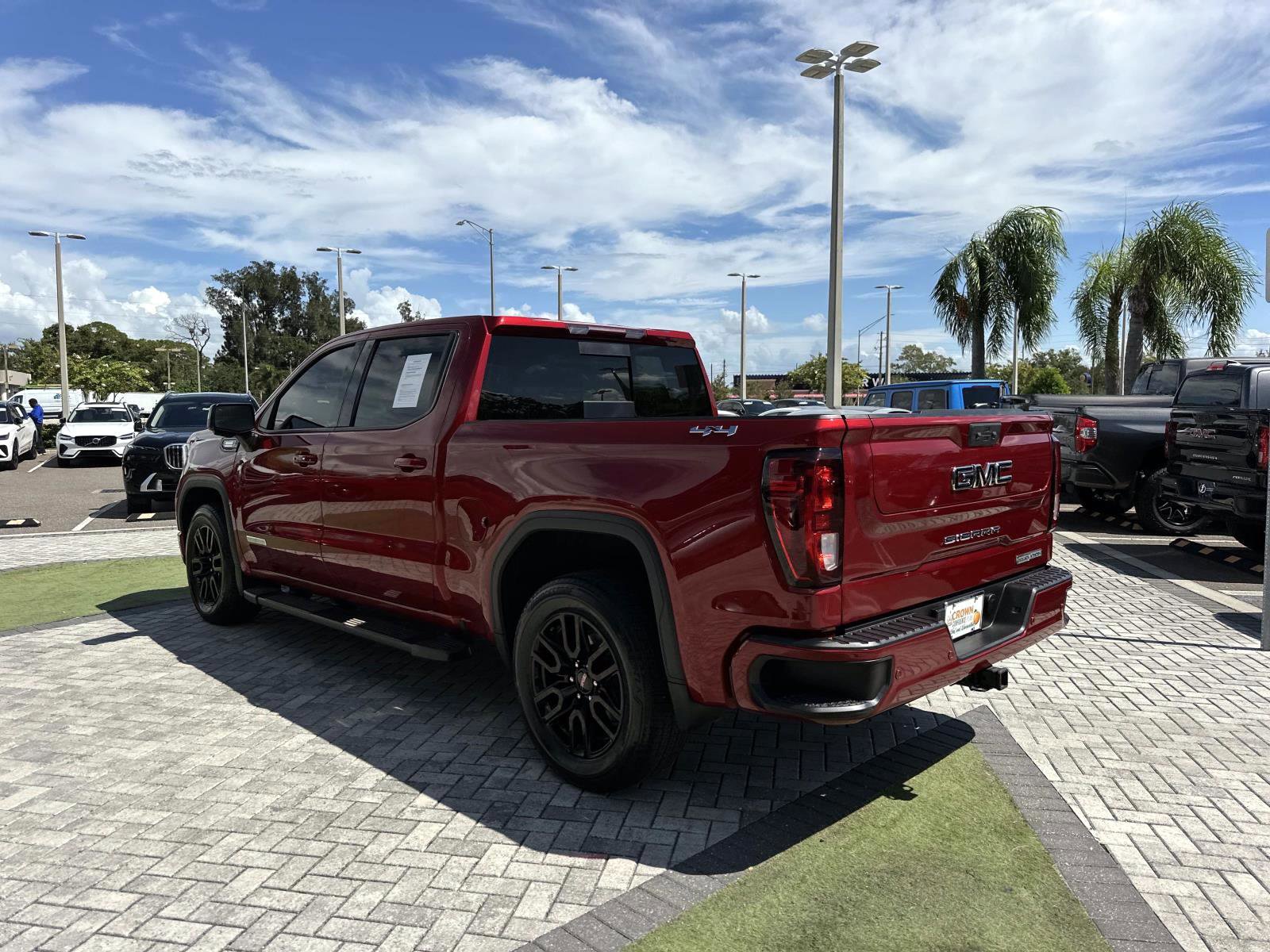 2023 Gmc Sierra 1500 Elevation photo 4