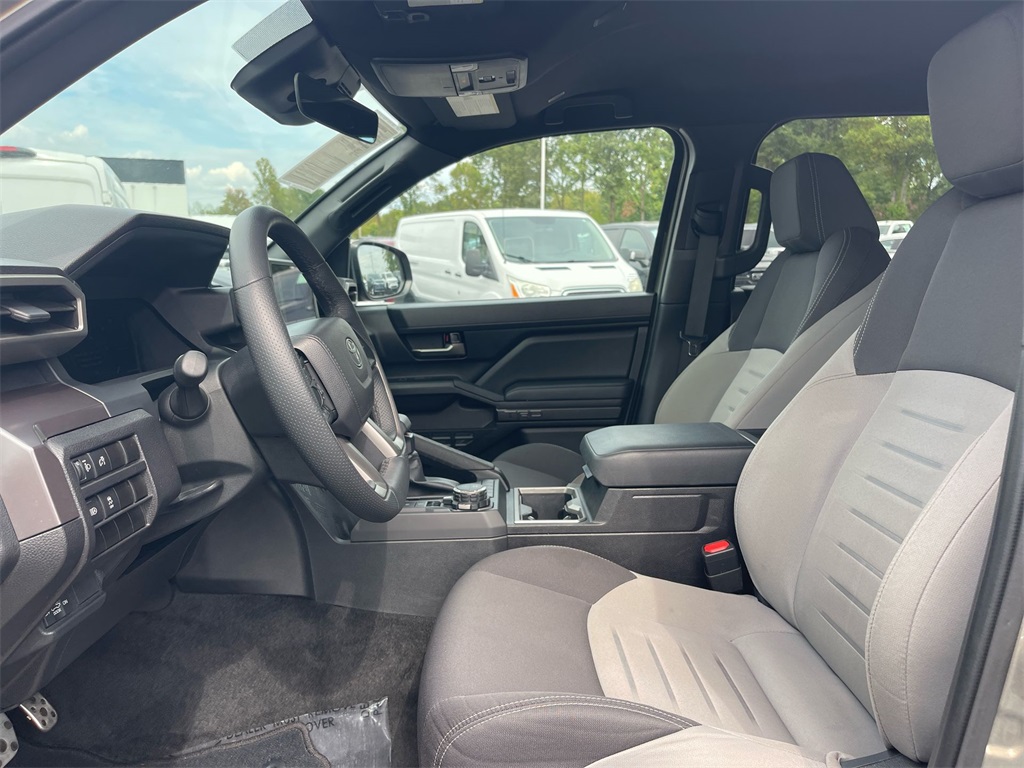 2025 Toyota Tacoma TRD Sport photo 8