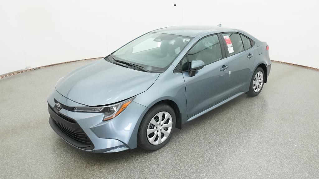 2026 Toyota Corolla LE's photo