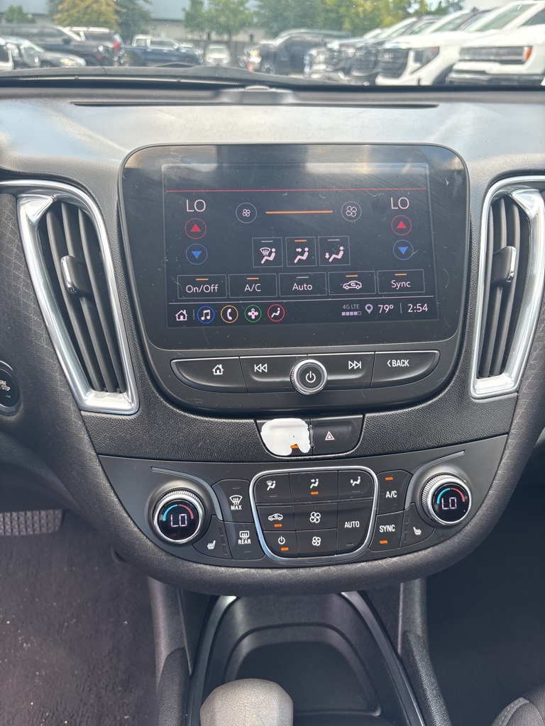 2021 Chevrolet Malibu 1LT photo 25