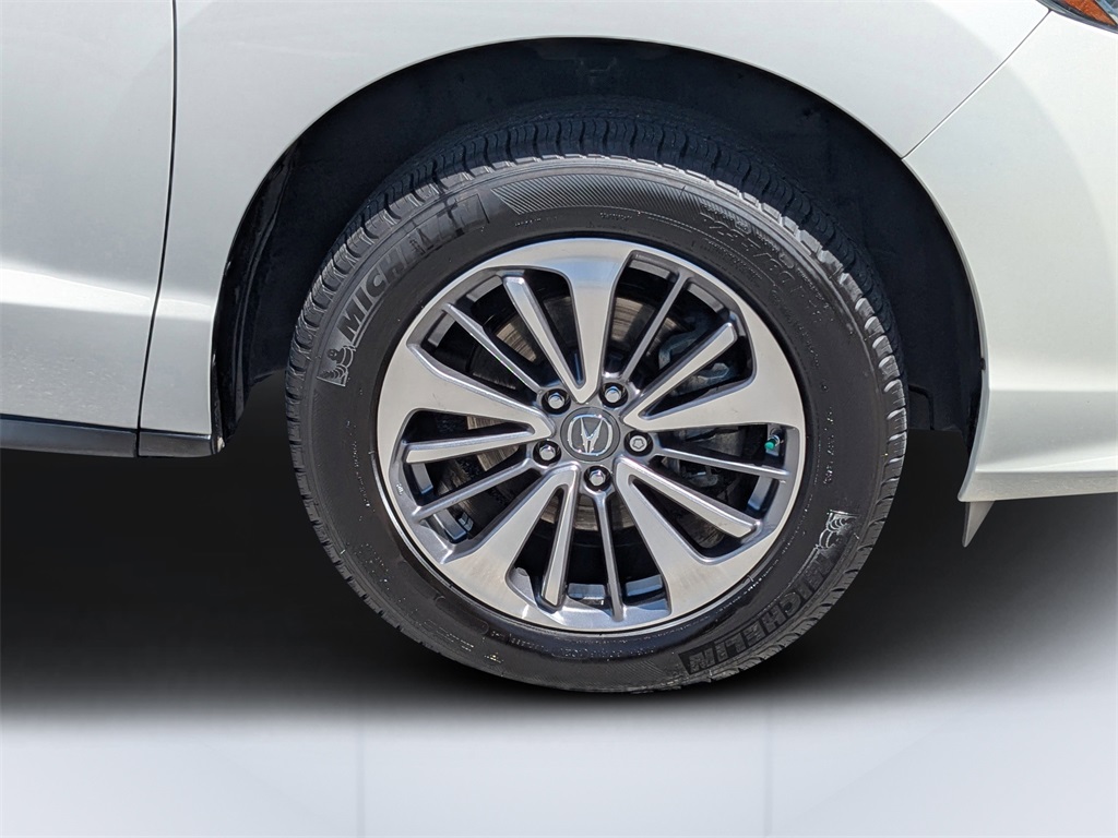 2017 Acura RDX Advance photo 11