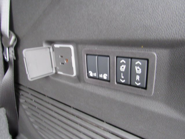 2025 Gmc Yukon photo 31