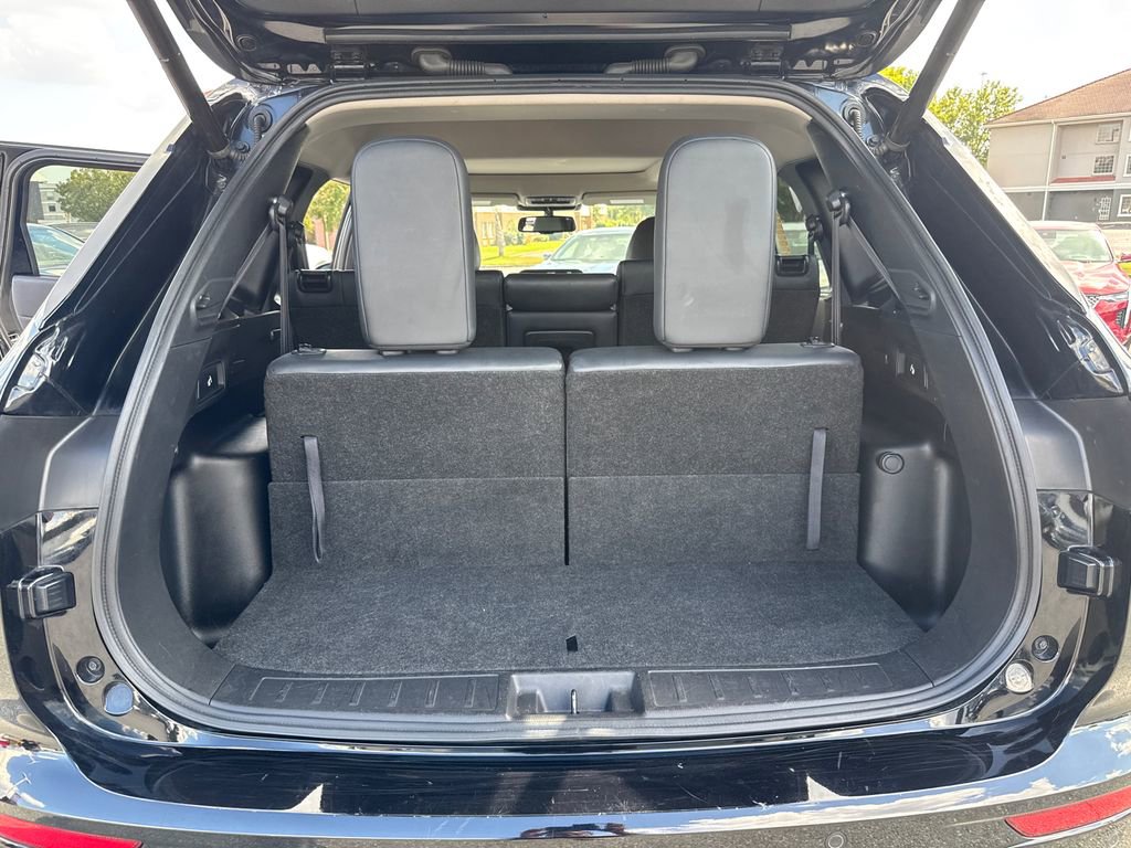 2024 Mitsubishi Outlander SE photo 18